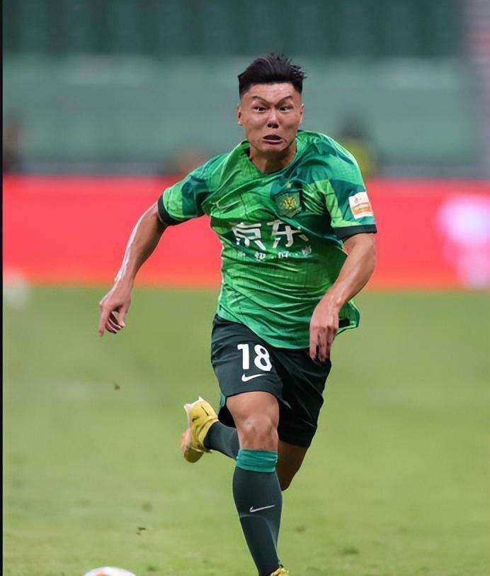 包含风云突变！北京国安加时末段队长鼓劲；足总杯版图或变；媒体盛赞；赛程密集仍需轮换的词条-问鼎彩票